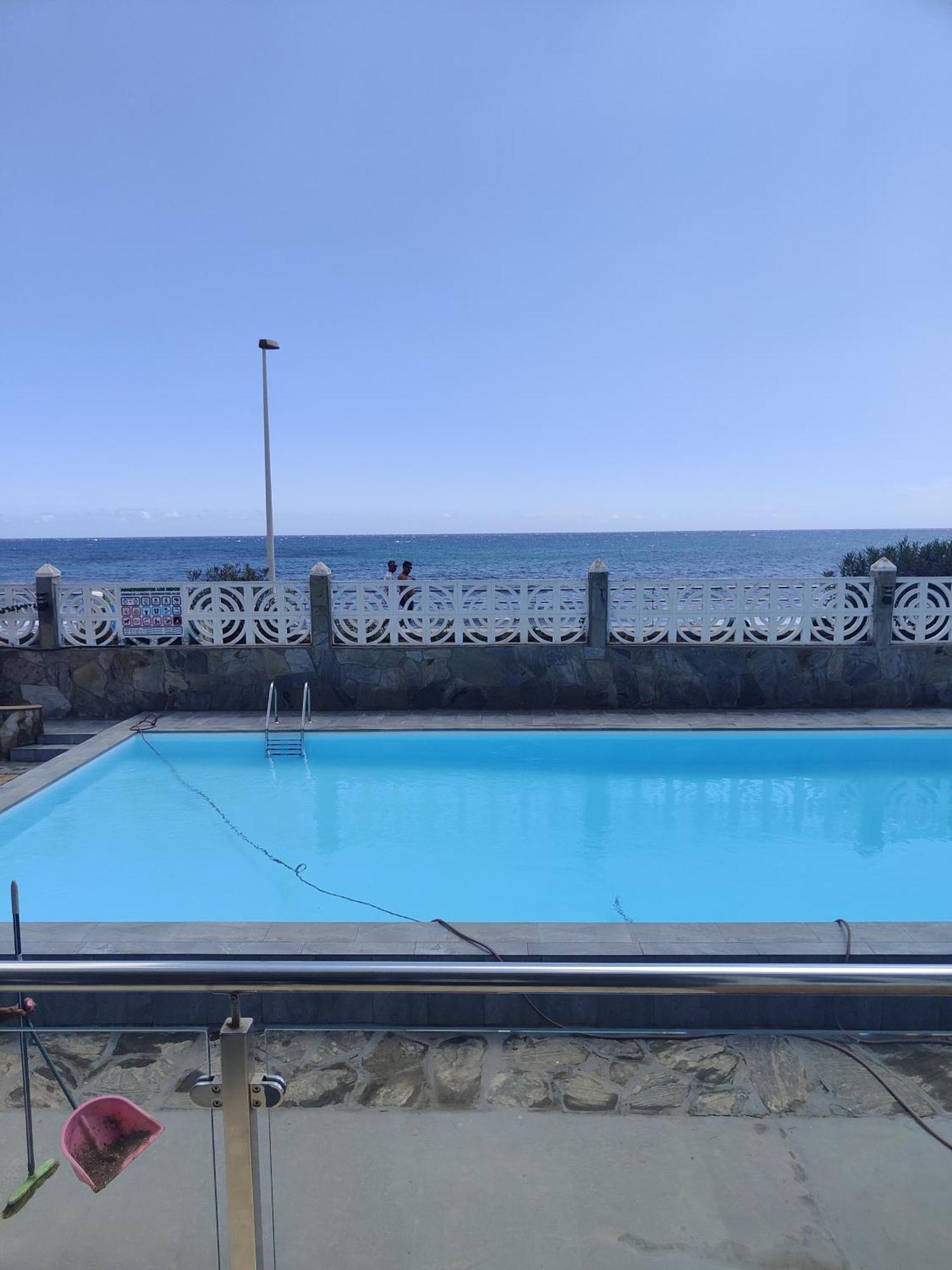 Los Nidos San Bartolomé 外观 照片